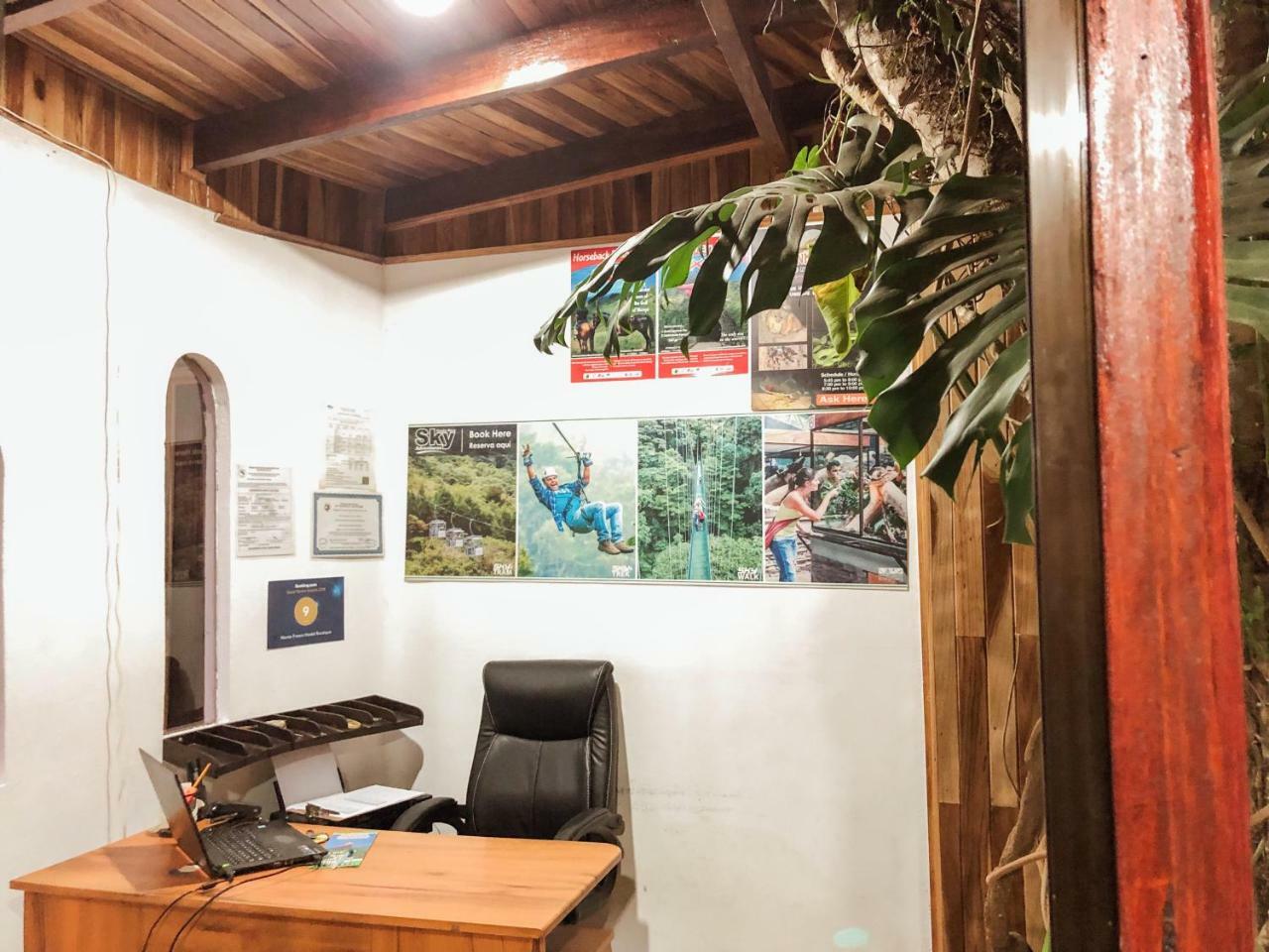 Monte Fresco Hostel Boutique Puntarenas Buitenkant foto
